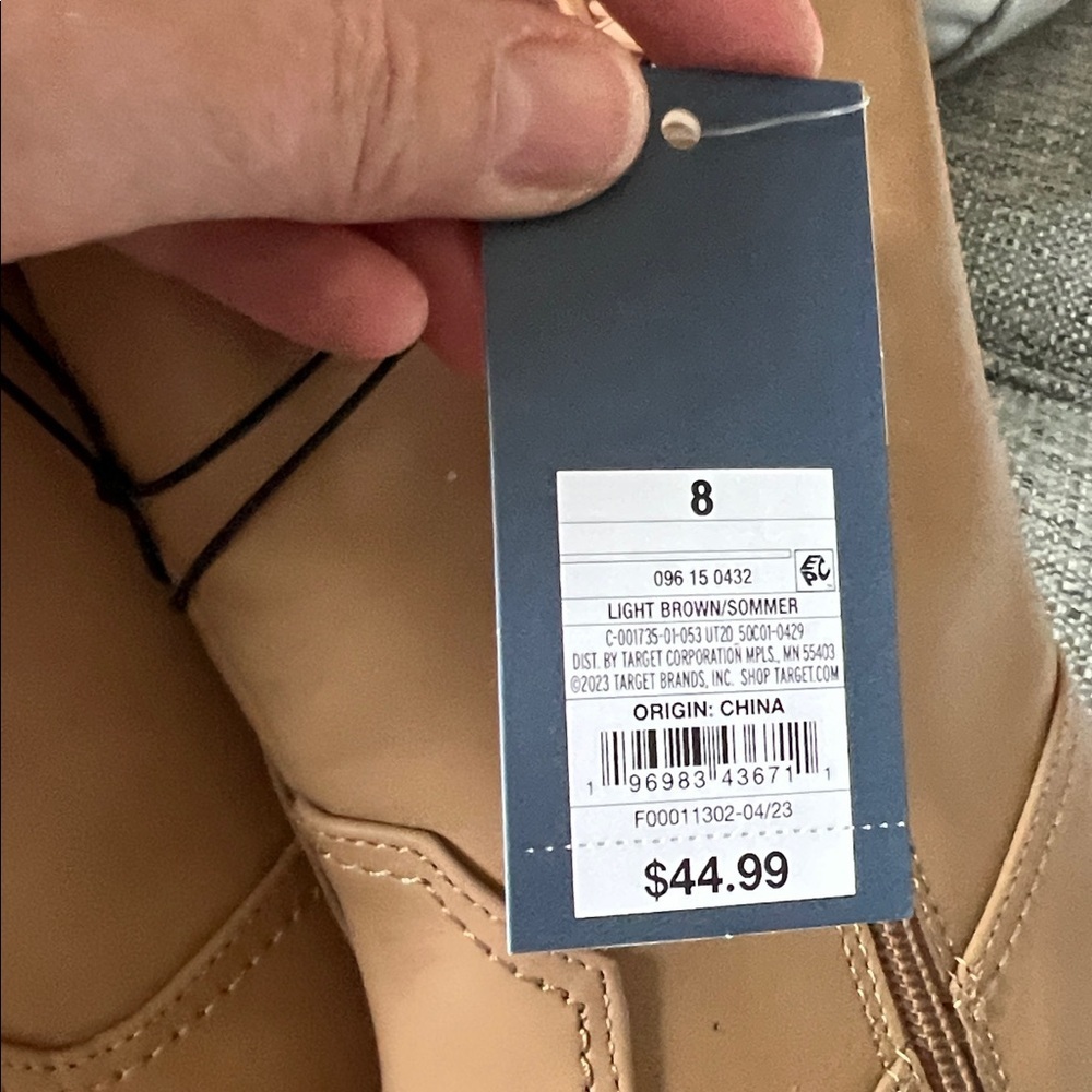 NWT Women's Sommer Western Boots - Universal Thread ™ tan - Picture 3 of 4